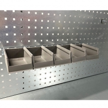 Karpide riputusrelss perfoseinale 555 mm, 5 karpi 170x105x75 hall